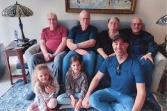 Rob-visit-with-Madelaine-and-Vivienne-and-4-Macs-Tim-Chris-Marg-Don-2023