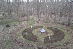 Fountain-Centred-Circular-Garden-Back-Yard-of-136-Rideau-21APR2019