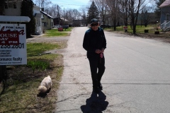Buffy-The-3rd-and-Neighbour-Gerhard-Willner-on-Rideau-St.-25APR2019